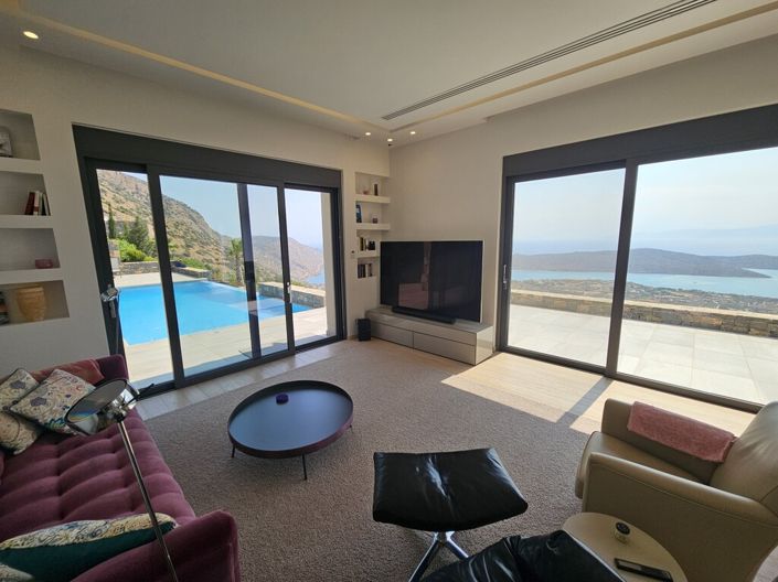 Image No.7-4 Bed Villa for sale