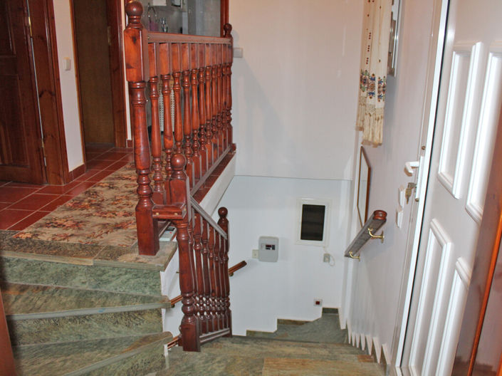 Image No.15-4 Bed Property for sale