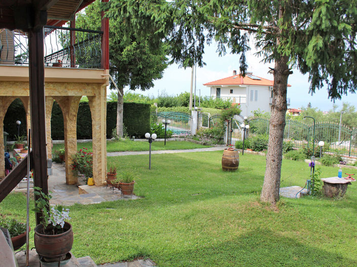 Image No.25-4 Bed Property for sale