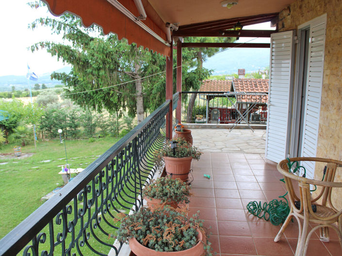 Image No.4-4 Bed Property for sale