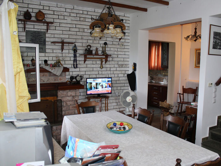 Image No.7-4 Bed Property for sale