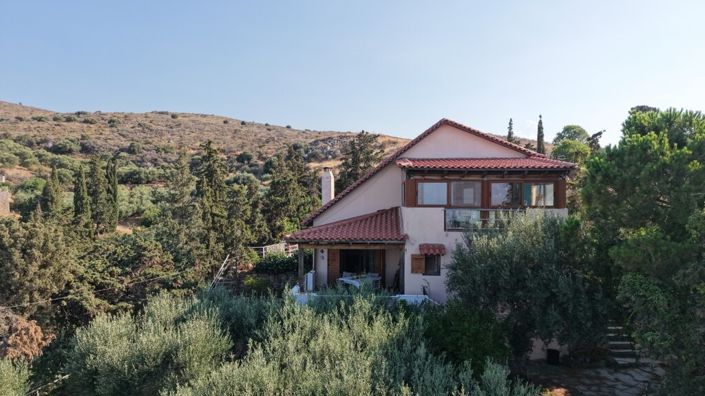 Image No.2-3 Bed Villa for sale