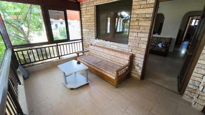 Image No.17-2 Bed Property for sale