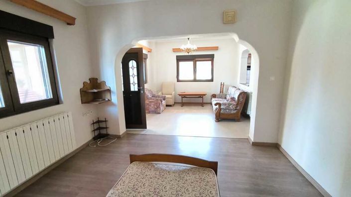 Image No.6-2 Bed Property for sale