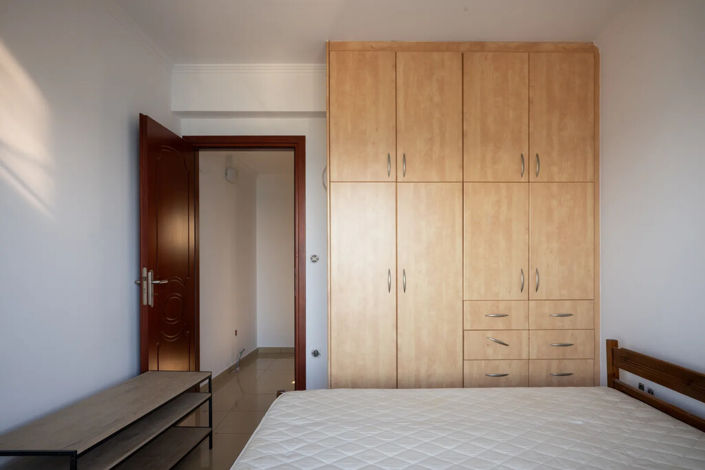 Image No.8-2 Bed Maisonette for sale