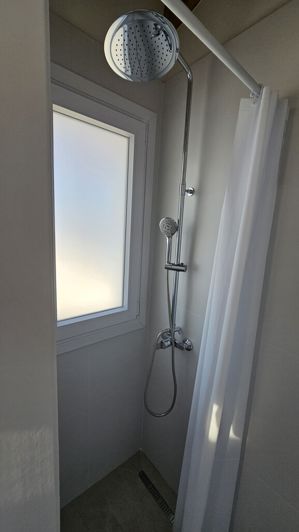 Image No.20-3 Bed Maisonette for sale