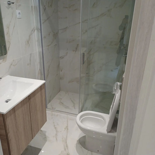 Image No.10-3 Bed Flat for sale