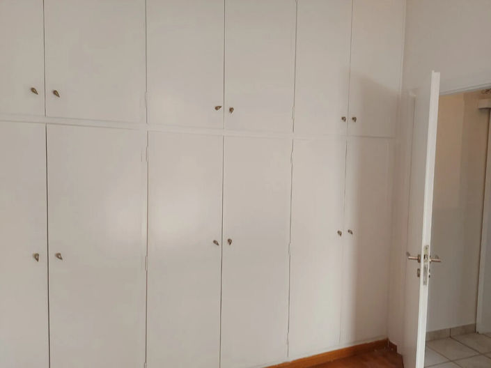 Image No.10-2 Bed Flat for sale
