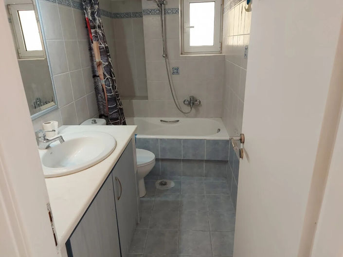 Image No.18-2 Bed Flat for sale