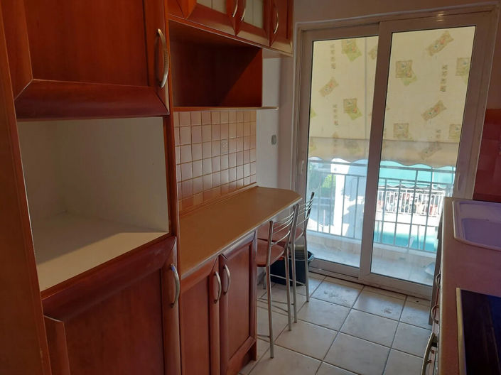 Image No.6-2 Bed Flat for sale