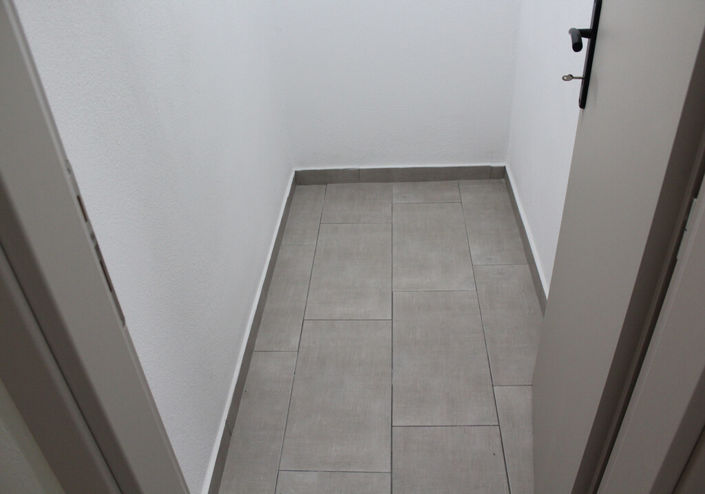 Image No.6-1 Bed Flat for sale