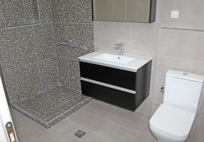 Image No.7-1 Bed Flat for sale