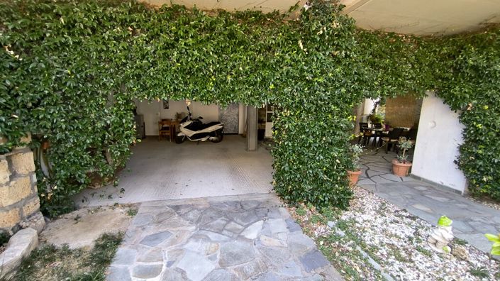 Image No.26-3 Bed Flat for sale