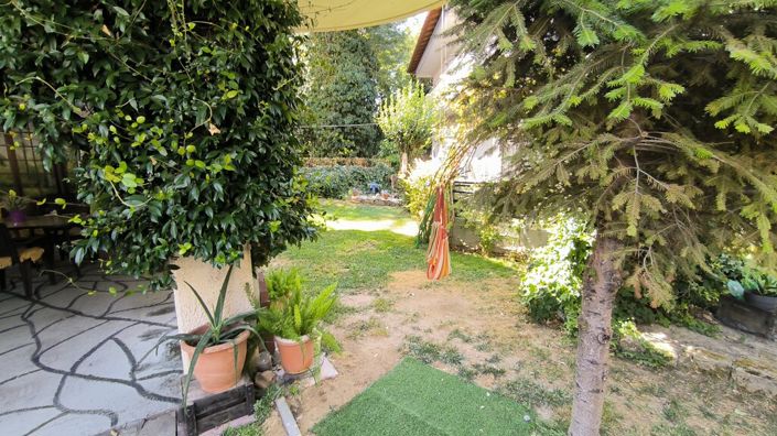 Image No.29-3 Bed Flat for sale