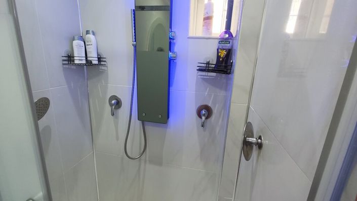Image No.19-2 Bed Flat for sale