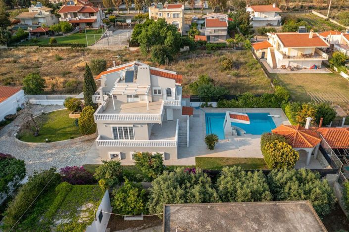 Image No.3-Villa for sale