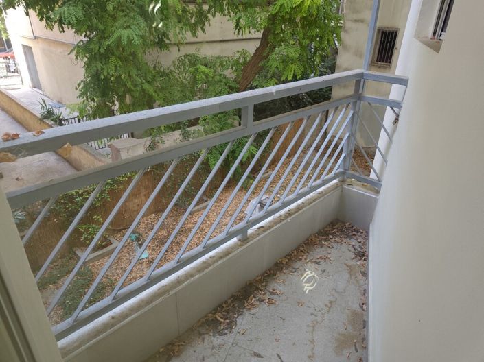 Image No.18-2 Bed Flat for sale