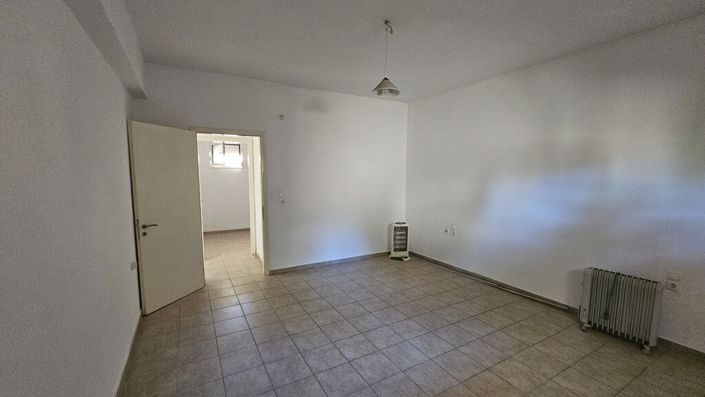 Image No.11-4 Bed Property for sale