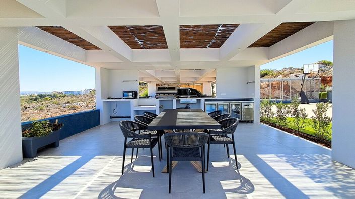 Image No.12-5 Bed Villa for sale