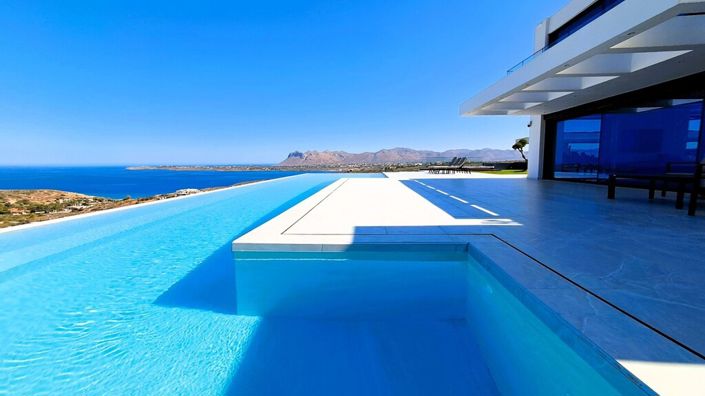 Image No.2-5 Bed Villa for sale