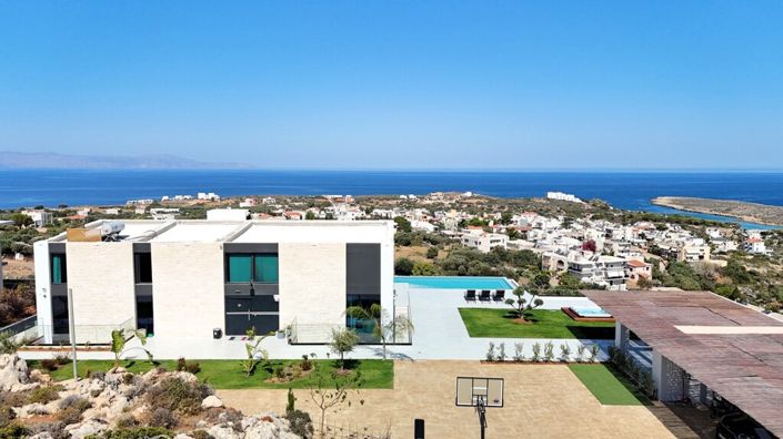 Image No.7-5 Bed Villa for sale