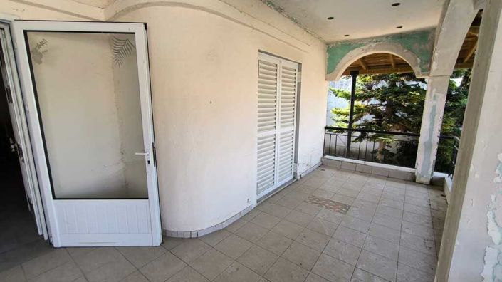 Image No.21-3 Bed Property for sale