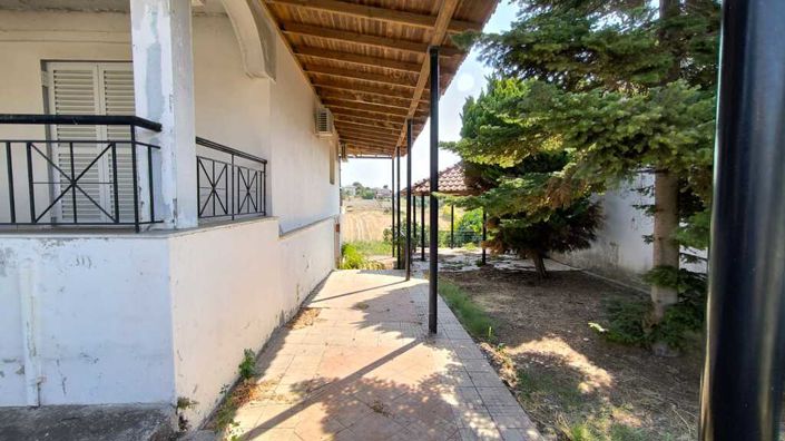 Image No.27-3 Bed Property for sale