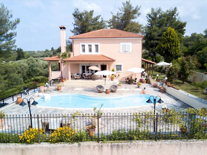Image No.3-6 Bed Villa for sale