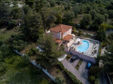 Photo 4 - Villa 360 m² in Central Macedonia