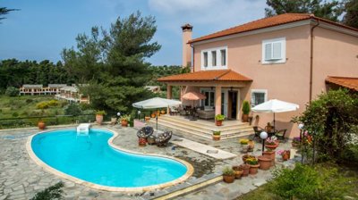 Photo 7 - Villa 360 m² in Central Macedonia