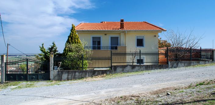 Image No.2-6 Bed Property for sale