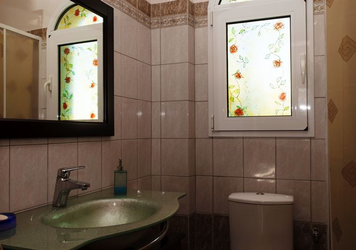 Image No.21-6 Bed Property for sale
