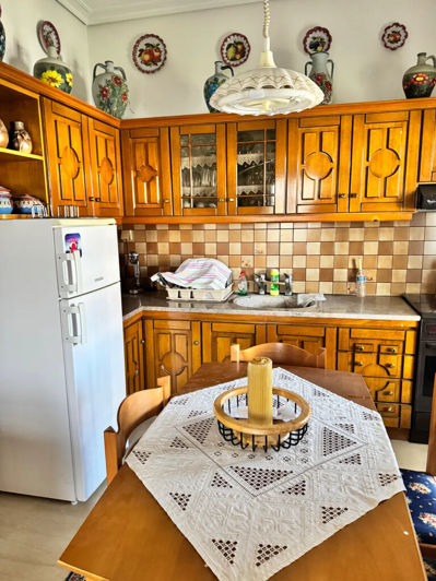 Image No.20-2 Bed Property for sale