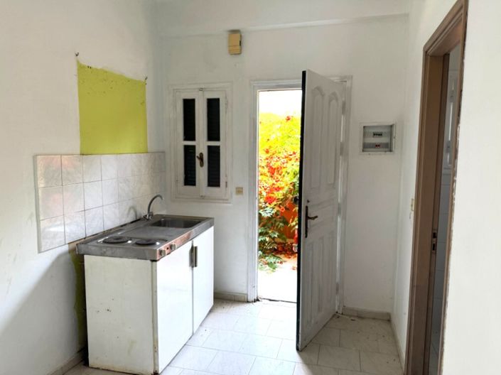 Image No.7-6 Bed Property for sale