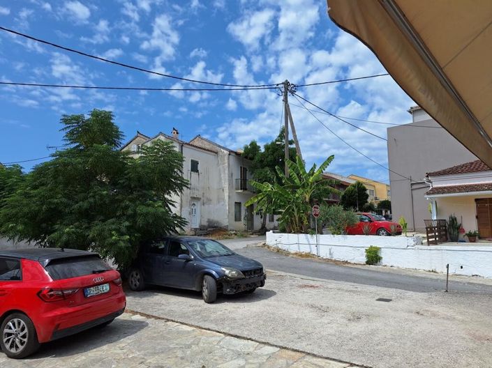 Image No.17-Maisonette for sale
