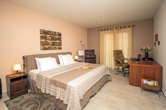 Image No.19-Villa for sale