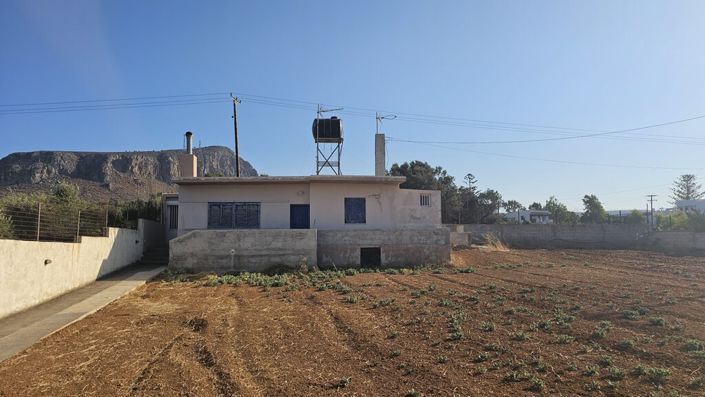 Image No.16-2 Bed Property for sale