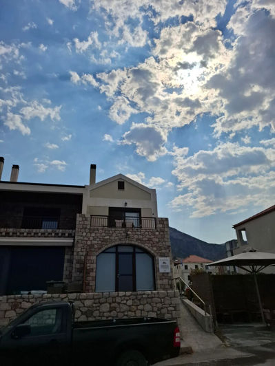 Image No.3-2 Bed Maisonette for sale