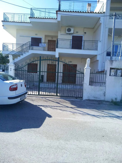 Image No.5-3 Bed Property for sale