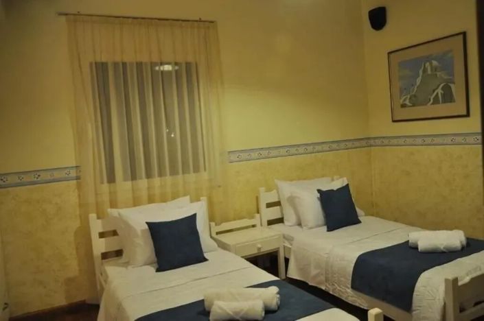 Image No.27-4 Bed Property for sale
