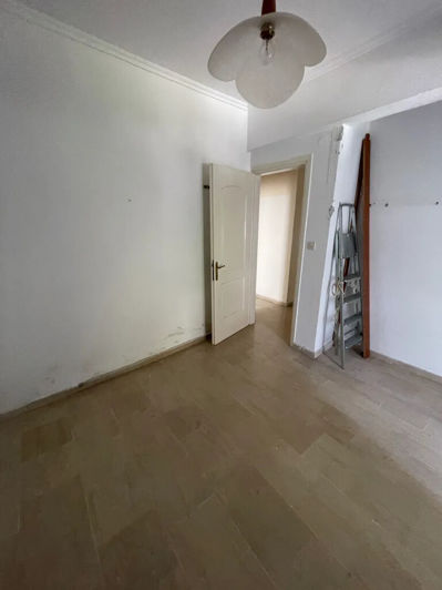 Image No.6-1 Bed Flat for sale