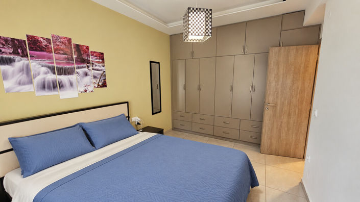 Image No.17-2 Bed Flat for sale