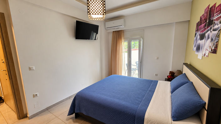 Image No.18-2 Bed Flat for sale