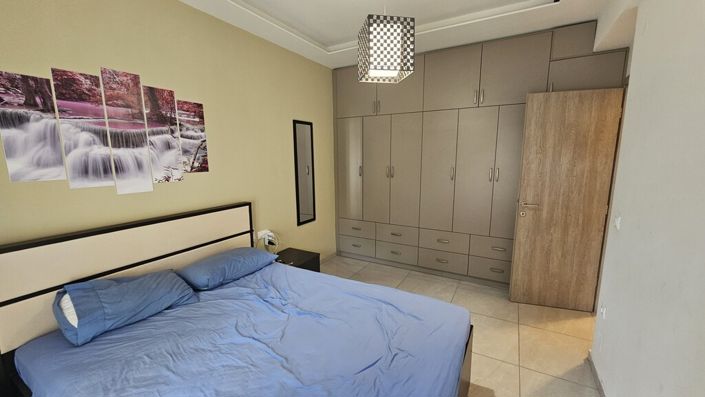 Image No.3-2 Bed Flat for sale