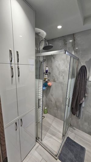 Image No.6-2 Bed Flat for sale