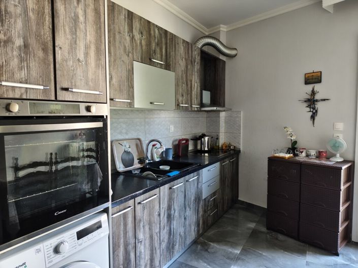 Image No.5-3 Bed Flat for sale