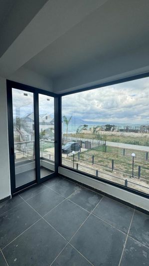 Image No.3-3 Bed Property for sale