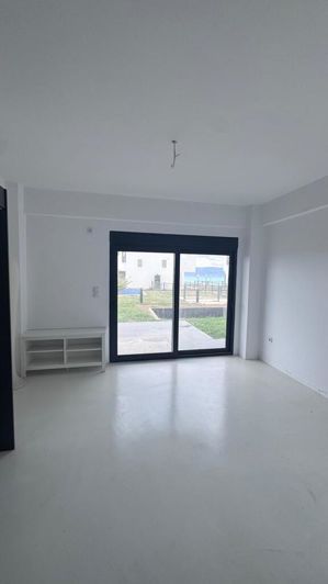 Image No.6-3 Bed Property for sale