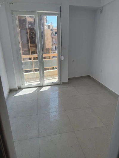 Image No.6-3 Bed Flat for sale