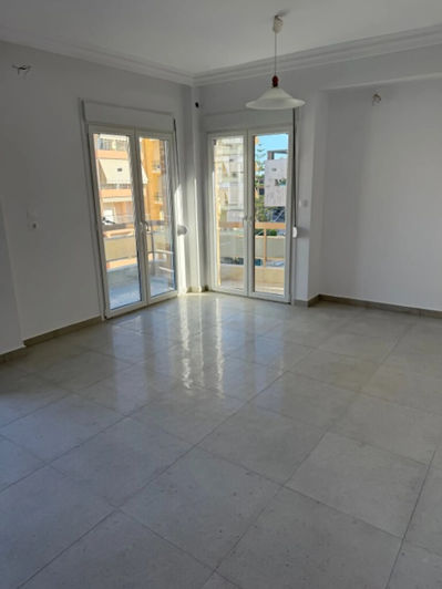 Image No.7-3 Bed Flat for sale